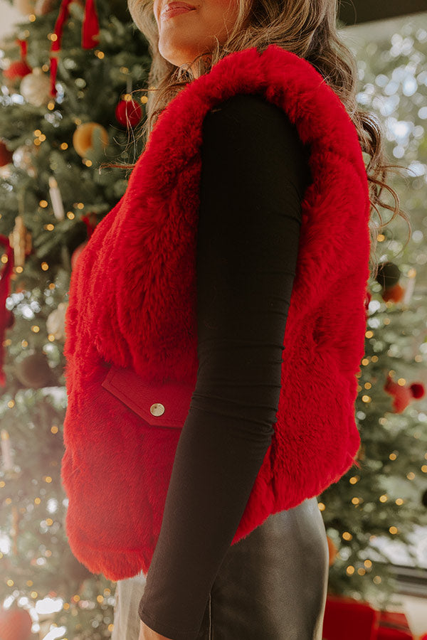 Red Carpet Chic Faux Fur Plush Vest Image - 4