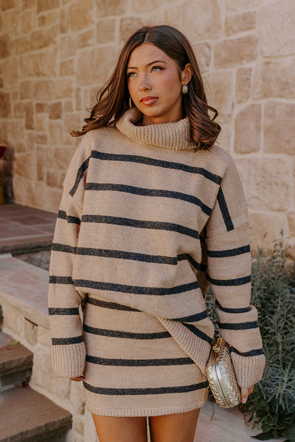 Park Avenue Chic Knit Mini Skirt in Camel Image - 2