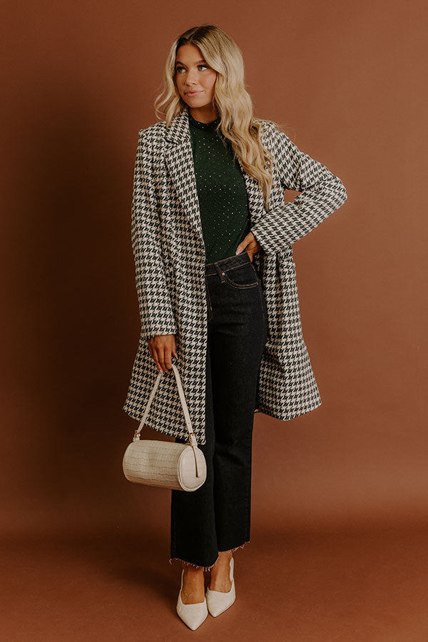 Metropolitan Chic Houndstooth Coat Image - 1