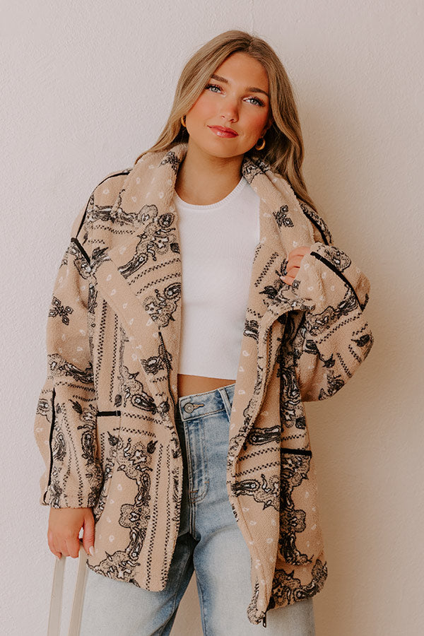 Sidewalk Style Oversized Sherpa Jacket Image - 5