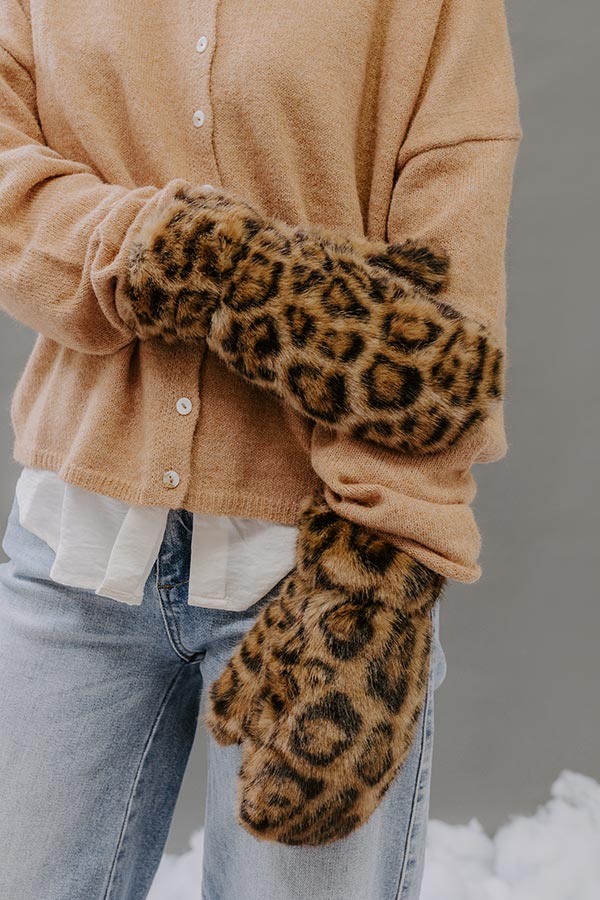 Leopard Luxe Faux Fur Mittens in Camel Image - 1