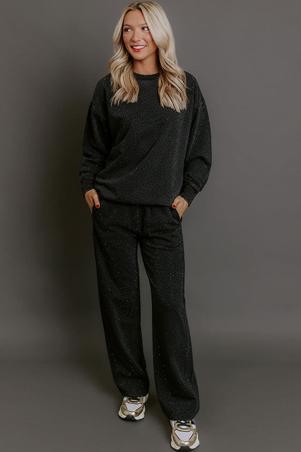 Sparkling Personality Embellished Sweatshirt in Black Image - 5