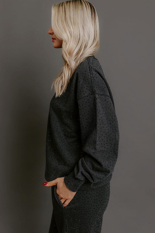 Sparkling Personality Embellished Sweatshirt in Black Image - 3