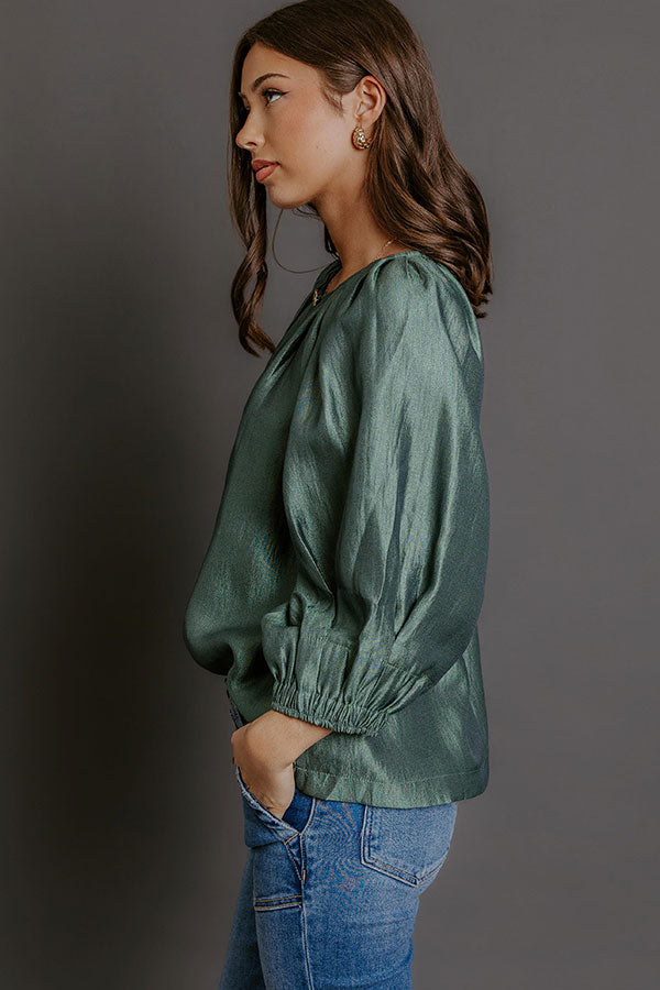 Social Chic Shift Top in Pear Image - 4