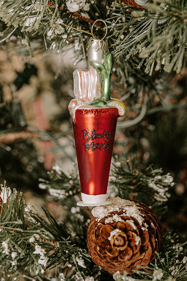 8 Oak Lane It's Beginning To Look A Lot Like Cocktails Glass Ornament Set Image - 5