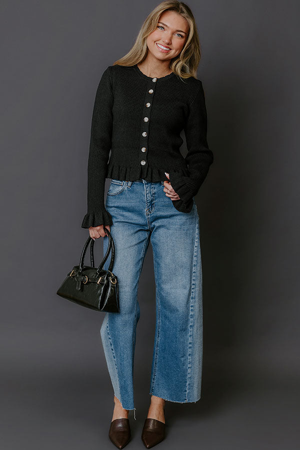 Modern Classic Knit Sweater Top in Black Image - 2