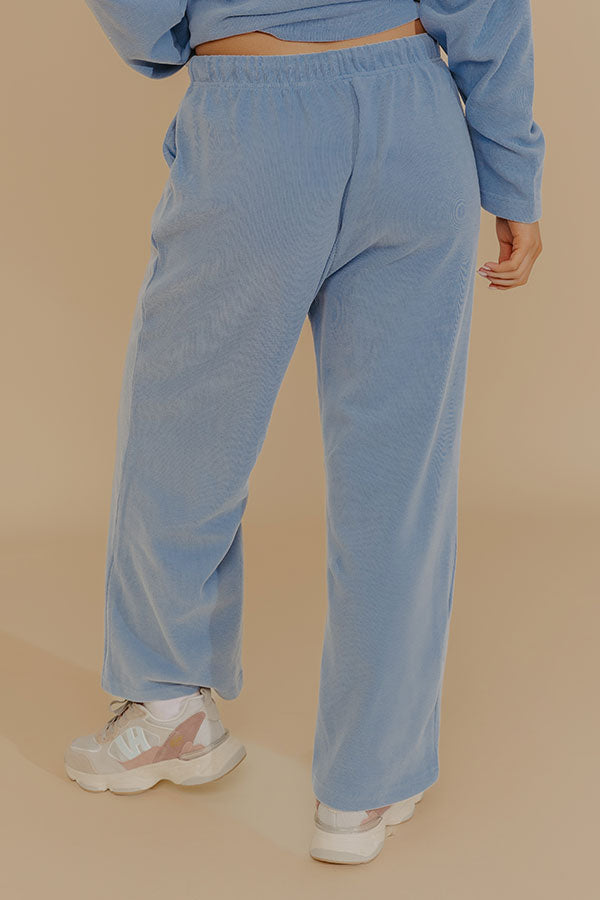 Weekend Away High Waist Knit Pants in Airy Blue Image - 4