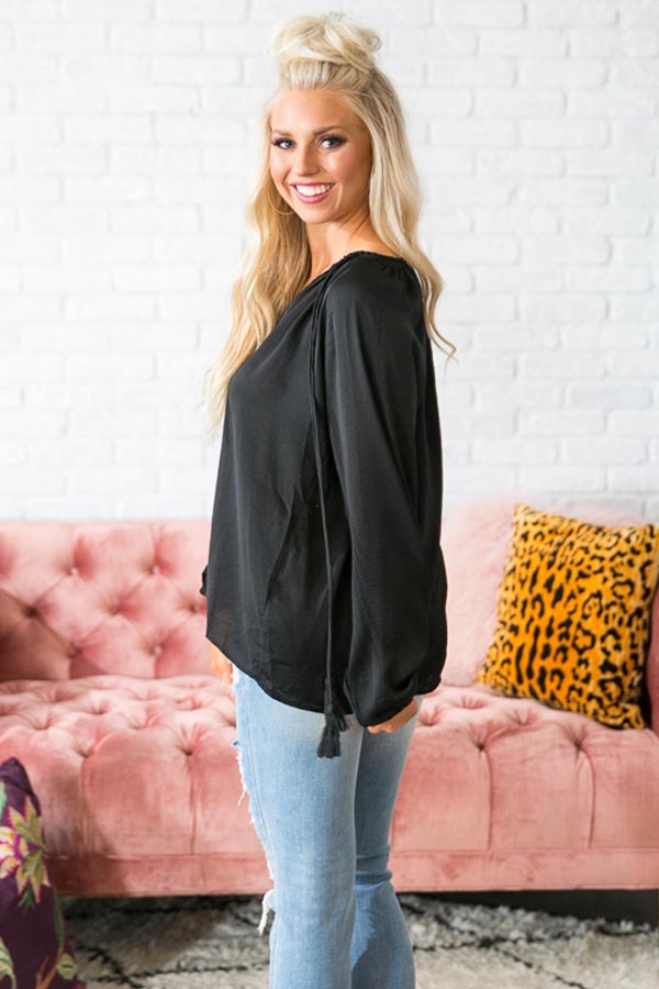 Girl's Getaway Shift Top in Black Image - 3