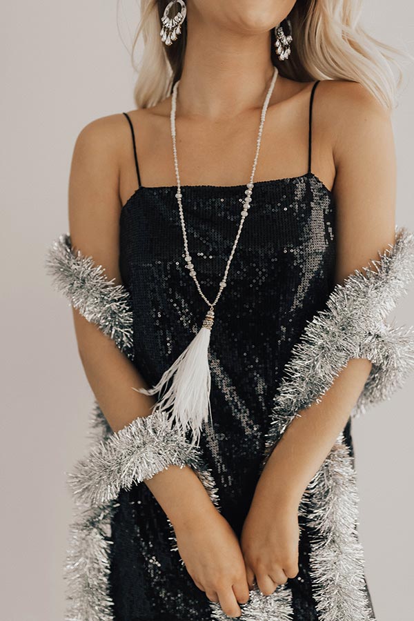 Style Essence Feather Tassel Necklace In White