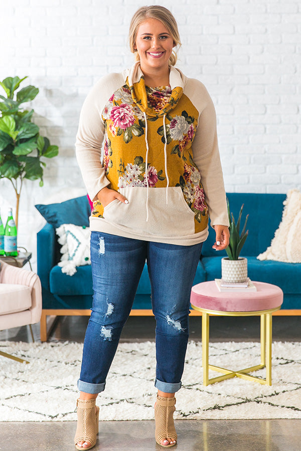 Merlot In Manhattan Sweater in Birch Image - 5