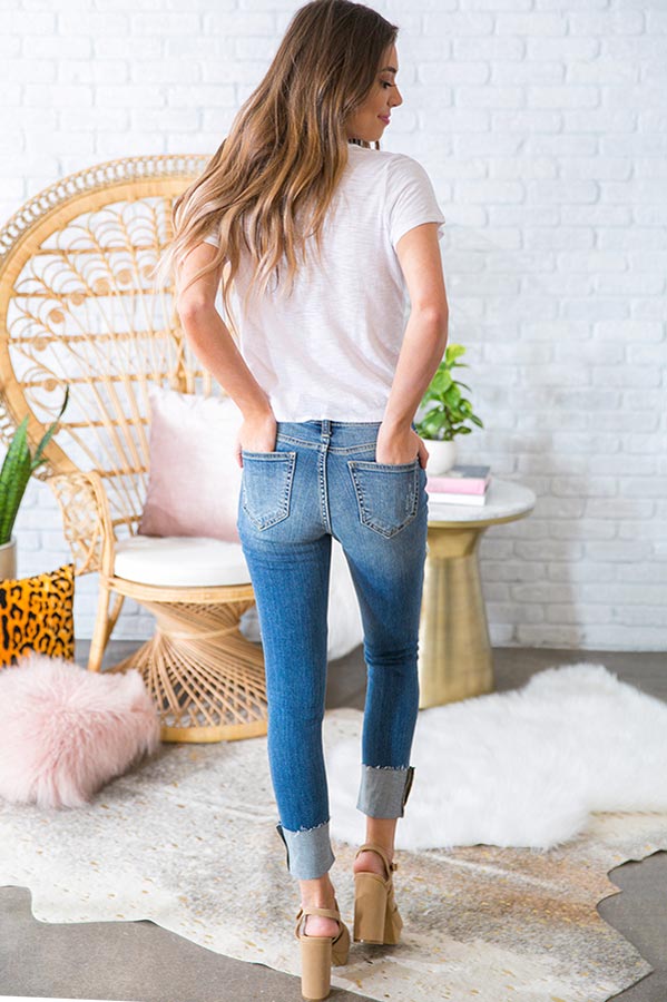 Champagne Clouds Shift Tee in White Image - 5