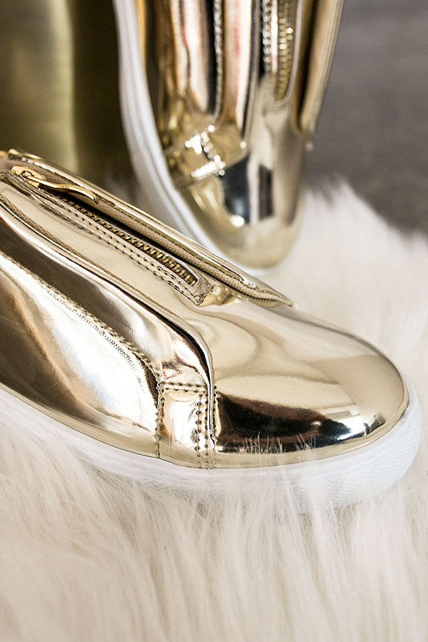 The Juniper Metallic Sneaker Image - 2