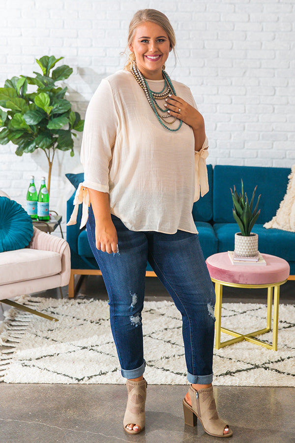 Social Hour Shift Top in Cream Curves Image - 1