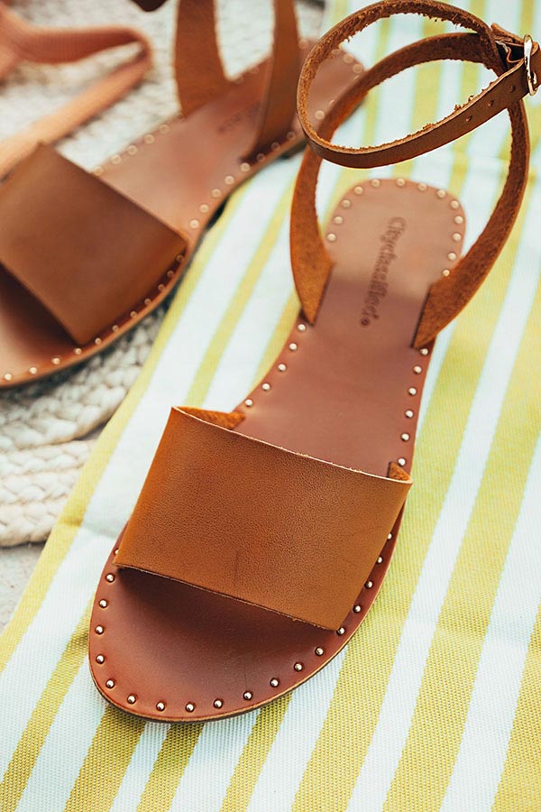 The Kennedy Sandal in Brown Image - 2
