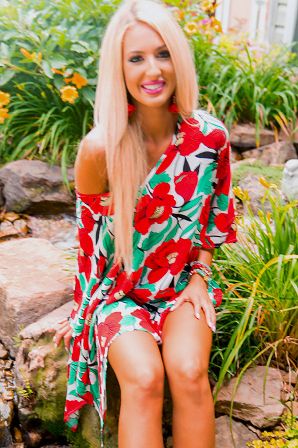 Maui Floral Tunic Top Image - 3