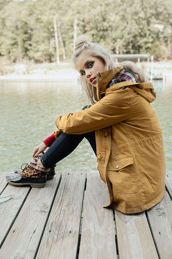 Colorado Cabin Lightweight Jacket In Mustard Image - 5