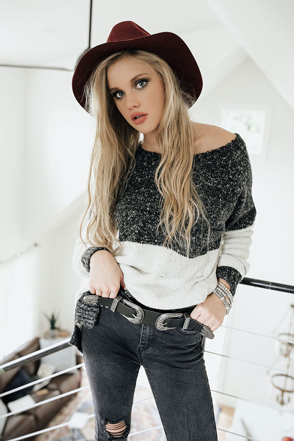 Moonlight Magic Color Block Sweater in Charcoal Image - 2