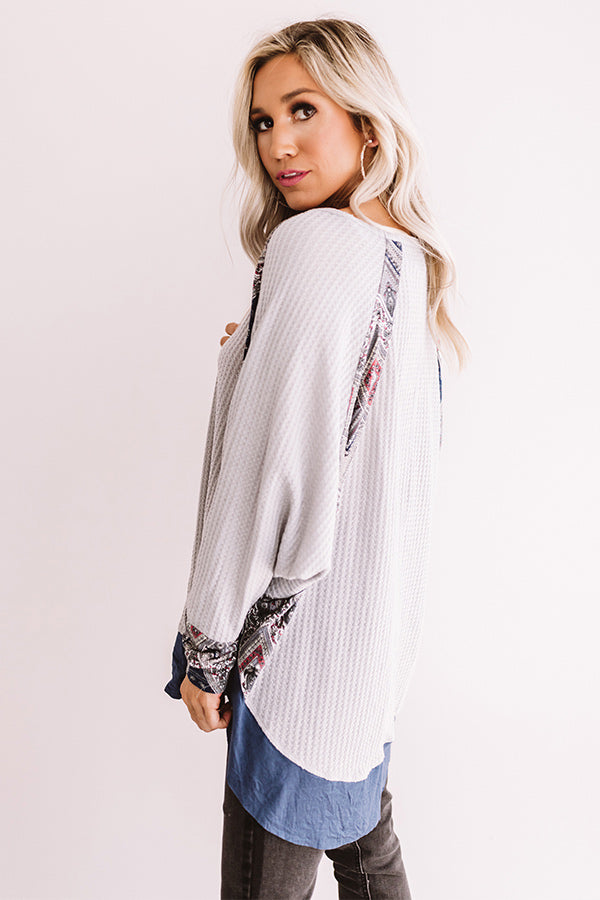 Mountainside Mimosas Waffle Knit Top In Grey Image - 4