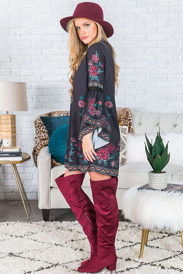 Queen Of Style Floral Shift Dress Image - 3