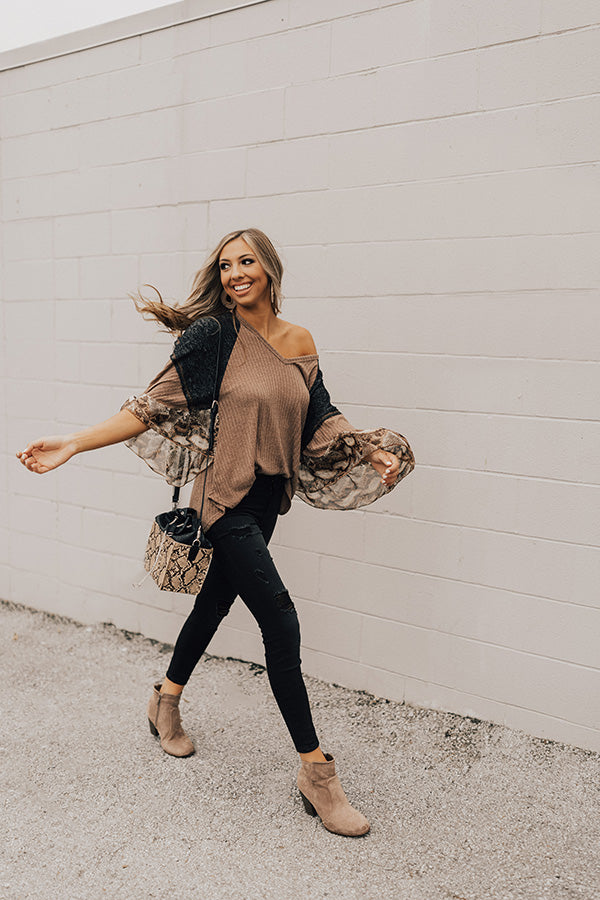 Northern Skies Shift Top Image - 2