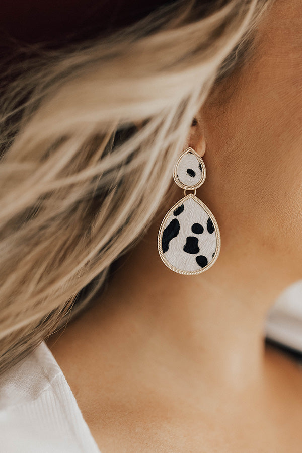 Central Park Shine Earrings In Ivory Image - 2