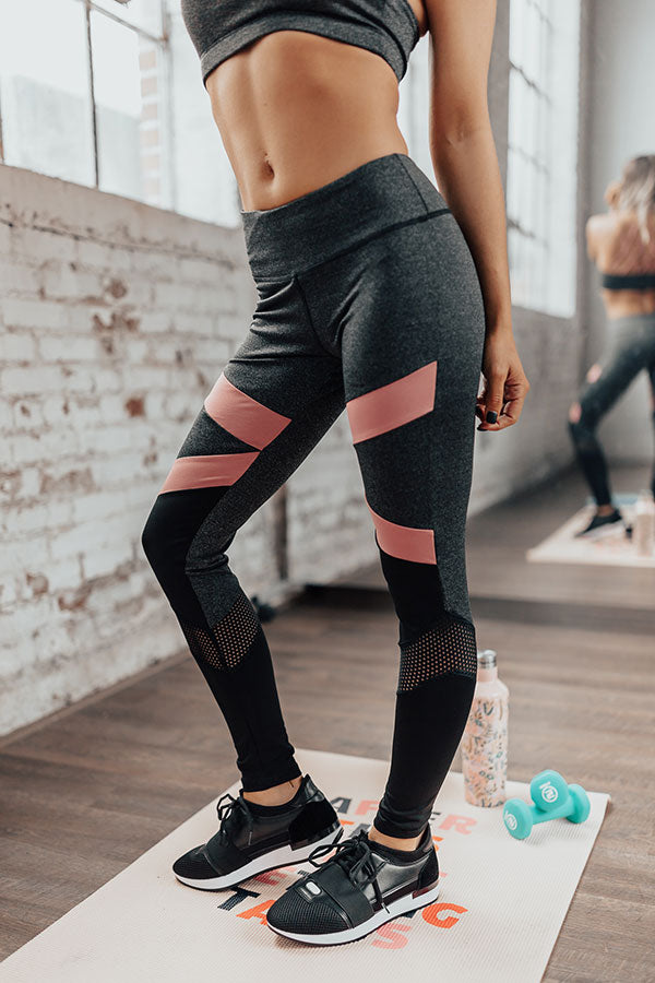 Morning Marathon Midrise Perforated Mesh Legging Image - 3