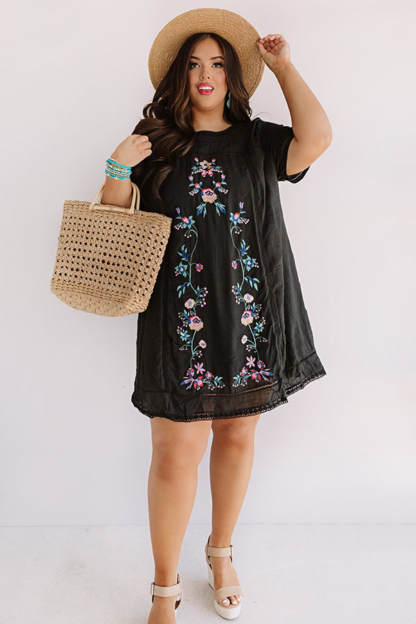 Meet Me In Paradise Shift Dress In Black  Curves Image - 3