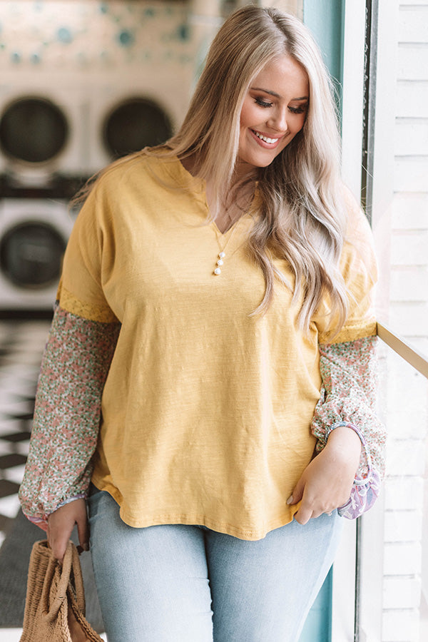 Staying Chic Shift Top In Yellow Curves Image - 2