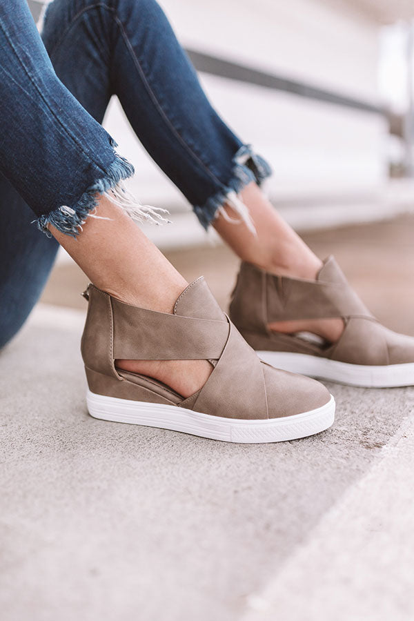 The Calum Faux Leather Bootie In Taupe Image - 4