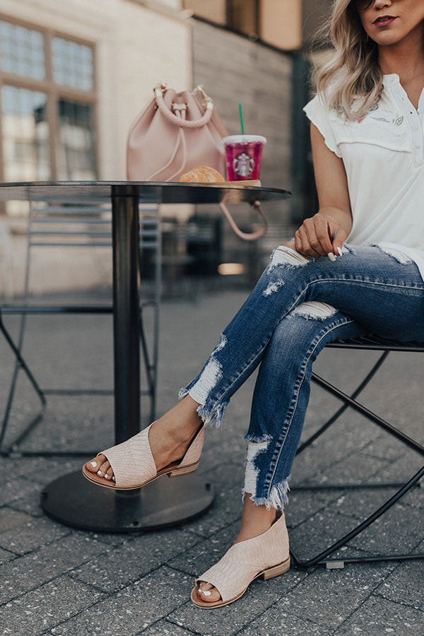 The Drew Flat In Light Peach Image - 3