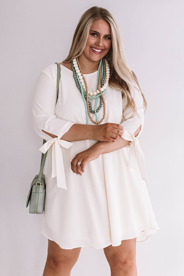 Central Park Perfection Shift Dress in Cream Curves Image - 2