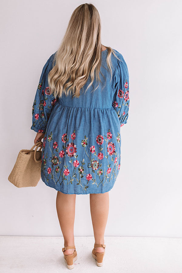 Summer And Sunsets Embroidered Dress In Blue Curves Image - 4