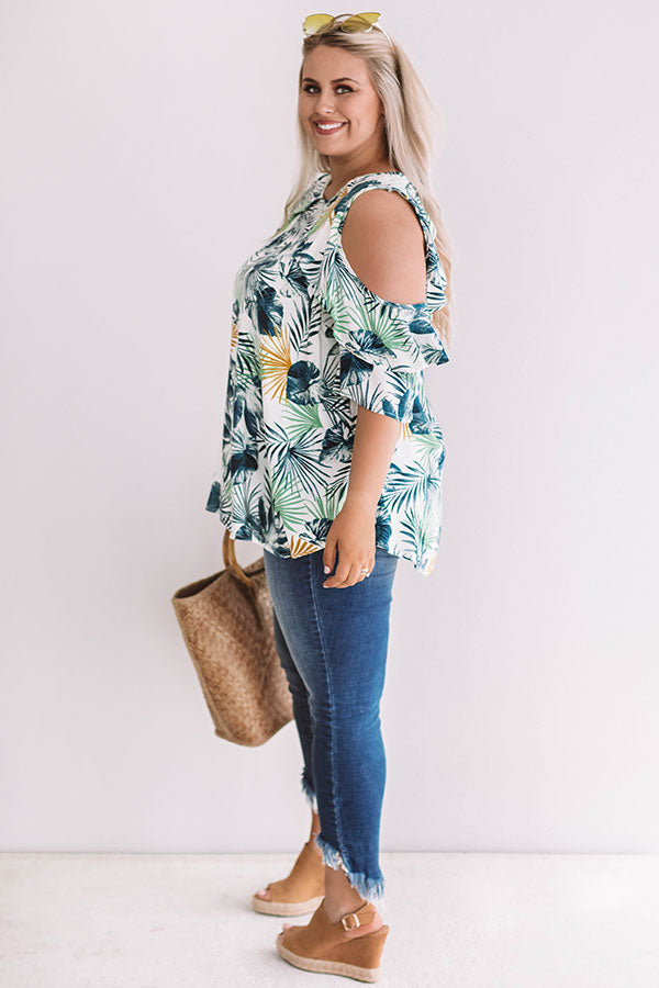 Poolside in Capri Shift Top Curves Image - 3