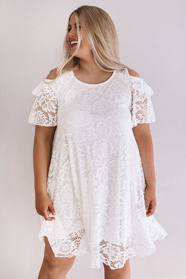 Kisses In Paris Lace Dress  Curves Image - 3