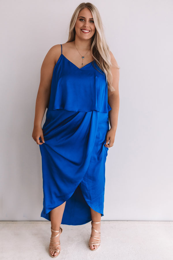 Living In Luxury Midi Curves Image - 2