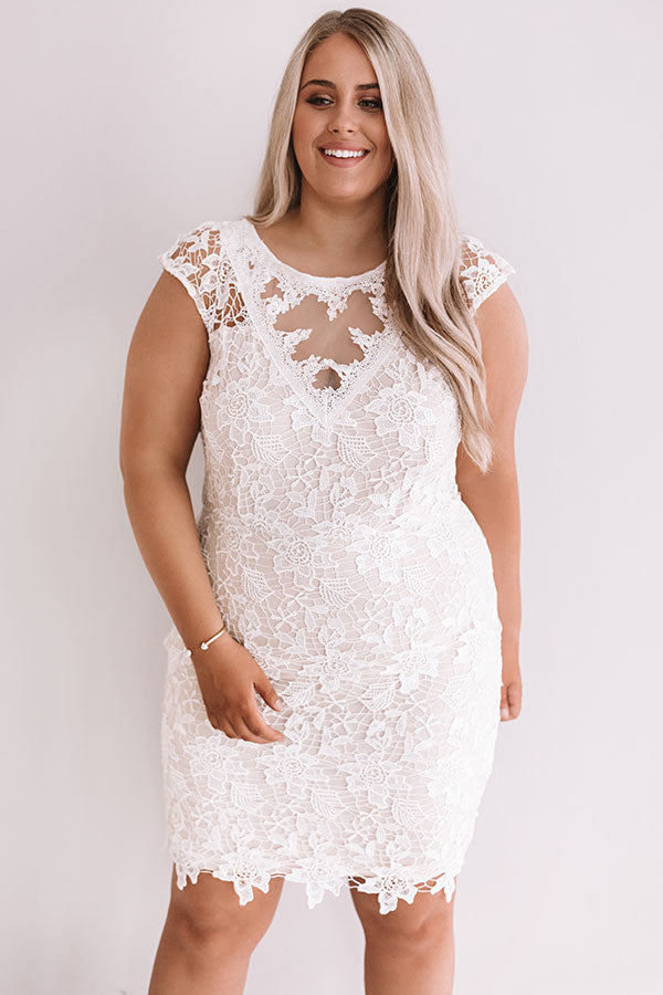 Venice Vibes Crochet Dress Curves Image - 3