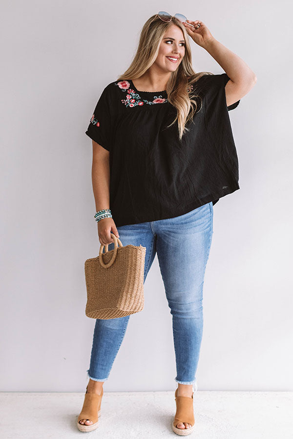 Bubbly Brunch Embroidered Top In Black Curves Image - 1