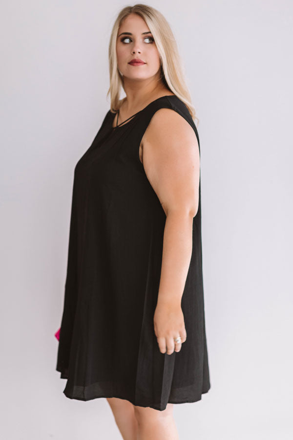 Dinner With A View Shift Dress in Black Curves Image - 2