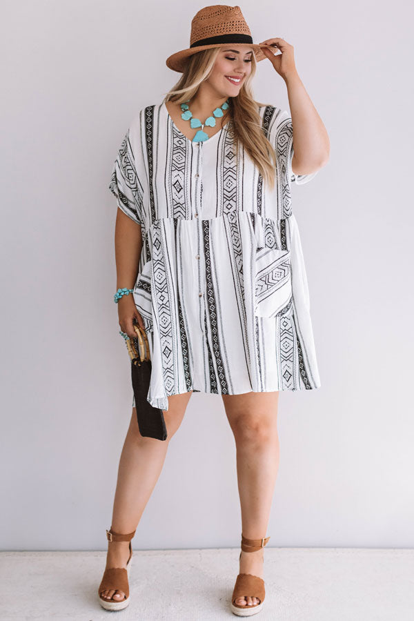 Chic In Santa Cruz Shift Dress In Black  Curves Image - 1