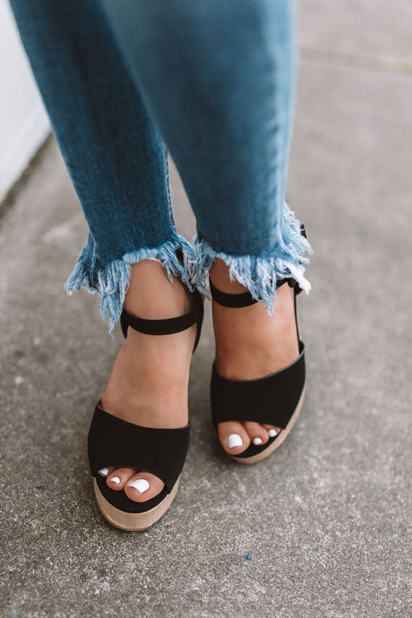 The Ayla Wedge In Black Image - 2