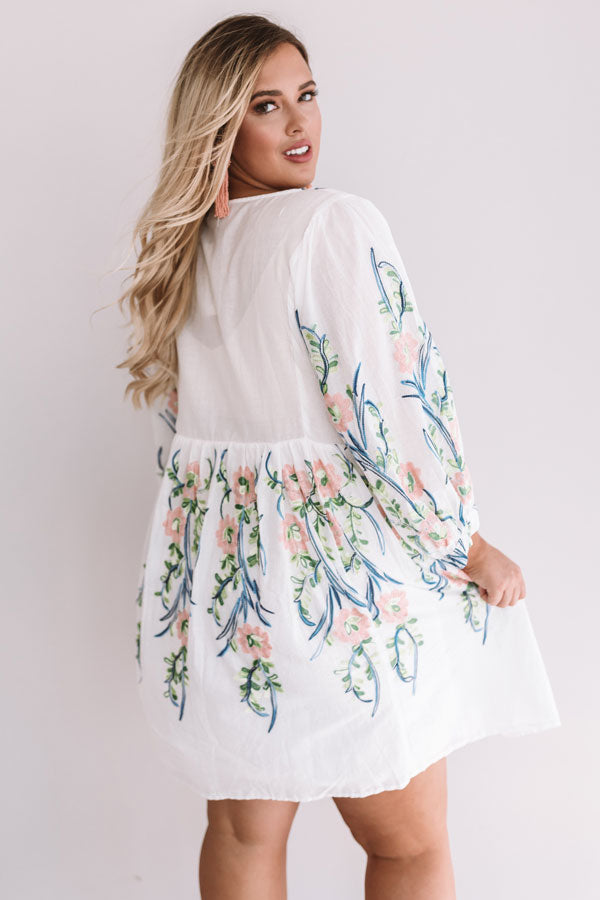 Summer And Sunsets Embroidered Dress In White  Curves Image - 3