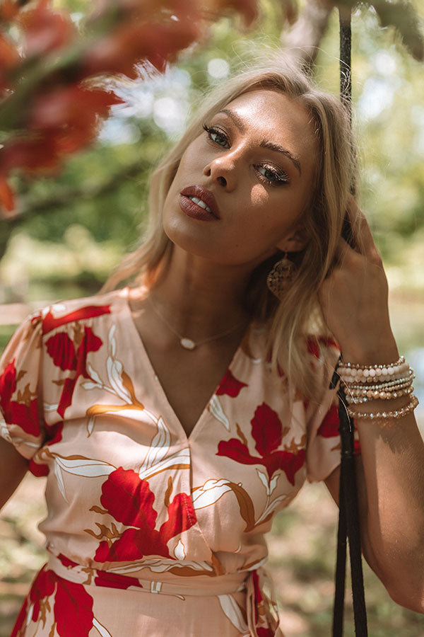 Kendra Scott Elisa Rose Gold Pendant Necklace in Iridescent Drusy Image - 3