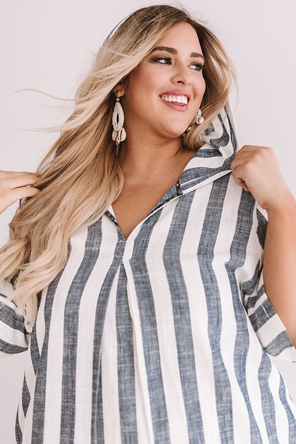 Amalfi Coast Stripe Shift Dress  Curves Image - 4