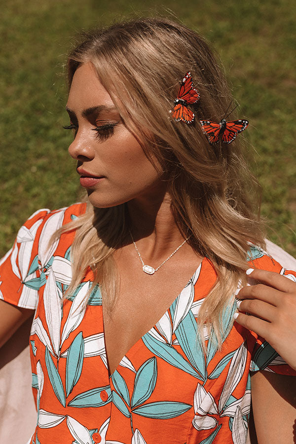 Kendra Scott Elisa Gold Pendant Necklace in Ivory Pearl Image - 1