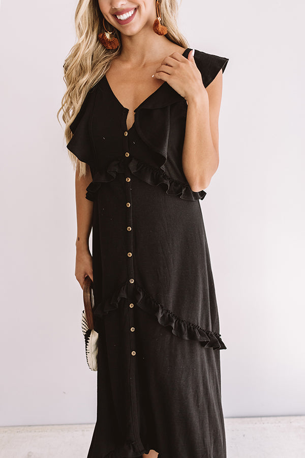Villa Romance Ruffle Maxi in Black Image - 3