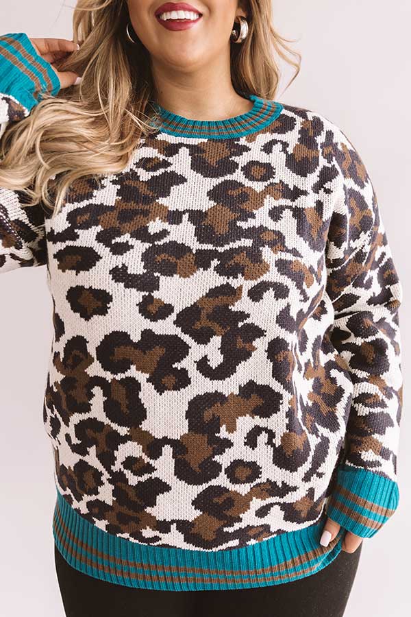 Ski Lessons In Love Leopard Sweater Curves Image - 4