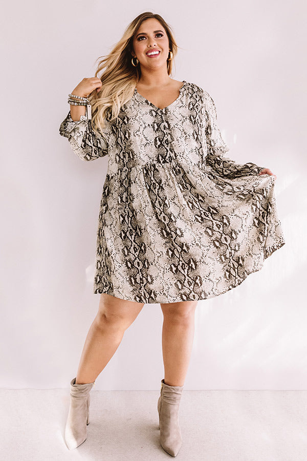 NYC Sights Snake Print Shift Dress Curves Image - 2