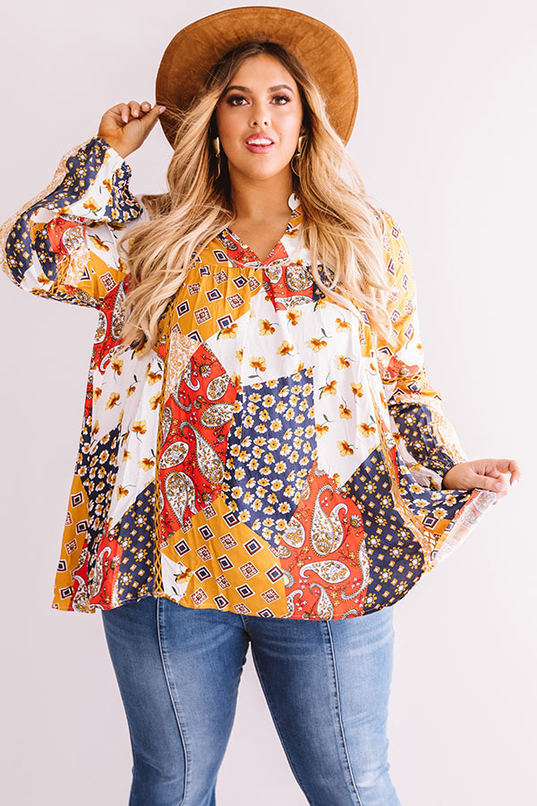 Soho Visit Shift Top Curves Image - 1