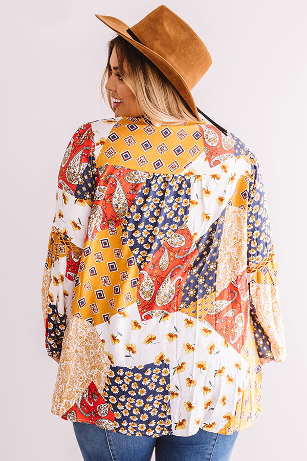 Soho Visit Shift Top Curves Image - 5