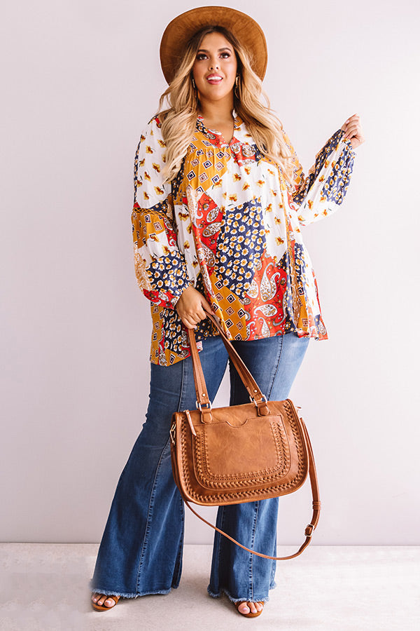 Soho Visit Shift Top Curves Image - 3